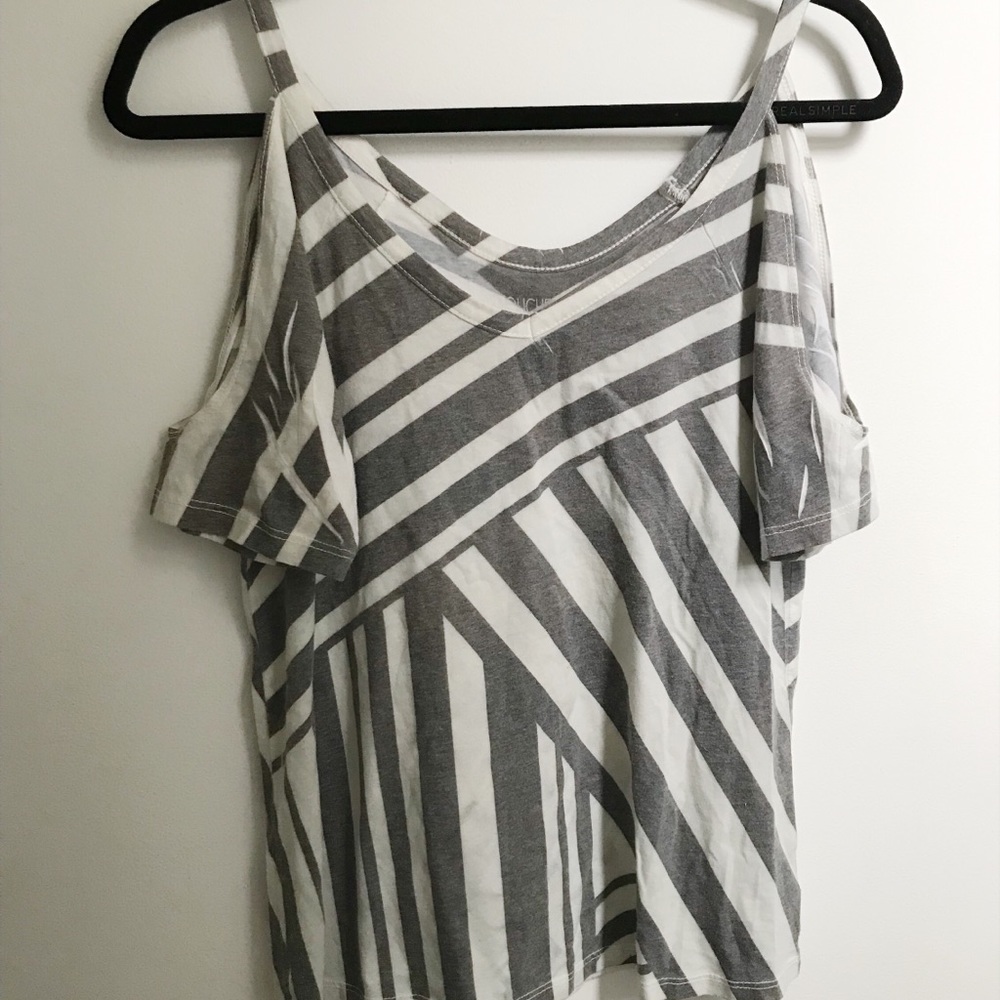 Mouchette cold shoulder striped tee, size S